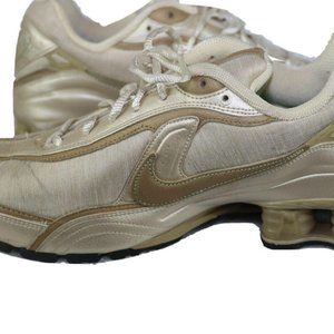 Nike Shox Saikano Size 10 Athletic Running Shoes
